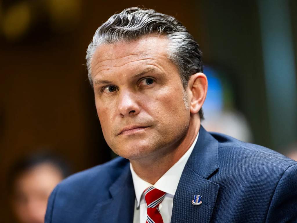 Menteri Pertahanan Amerika Serikat Pete Hegseth memberikan keterangan terkait anggaran militer dan biaya konflik di Timur Tengah.