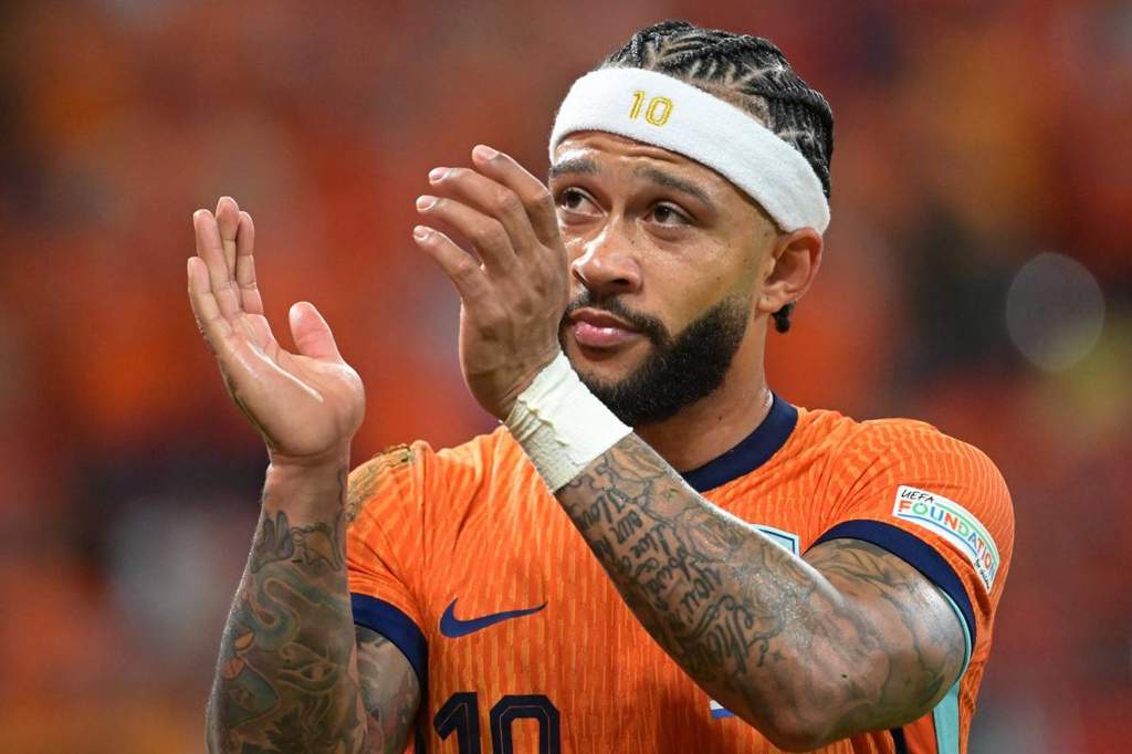 Memphis Depay Dikabarkan Sepakat Perpanjang Kontrak di Corinthians