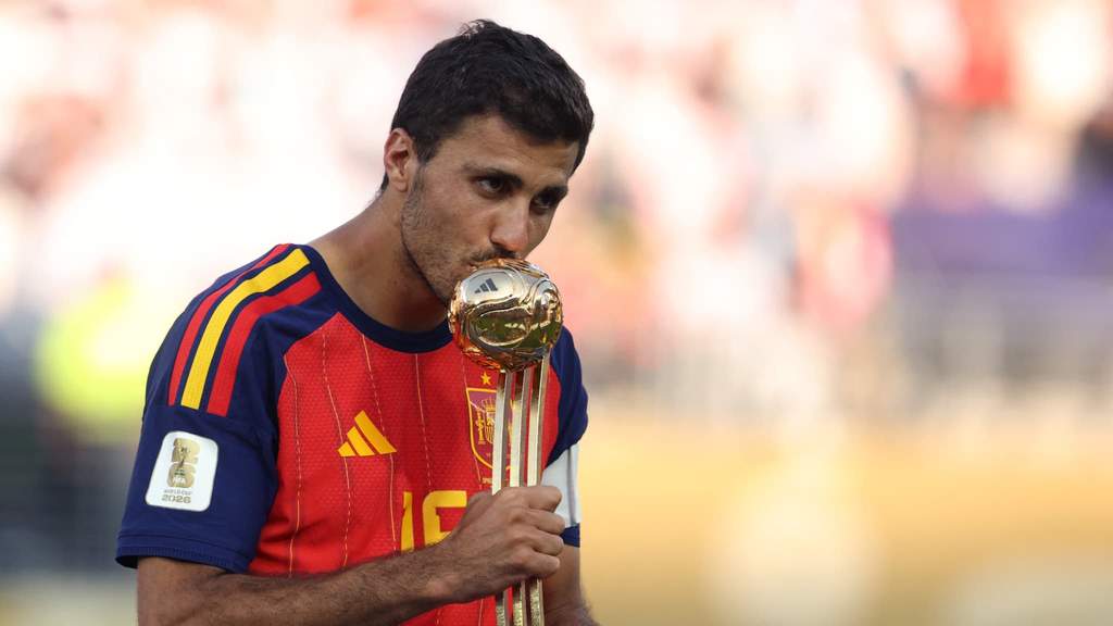 Rodri Bermimpi Gabung Real Madrid, Tapi Bertepuk Sebelah Tangan